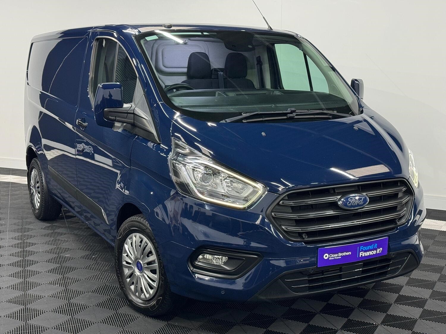 Ford Transit Custom Listing Image