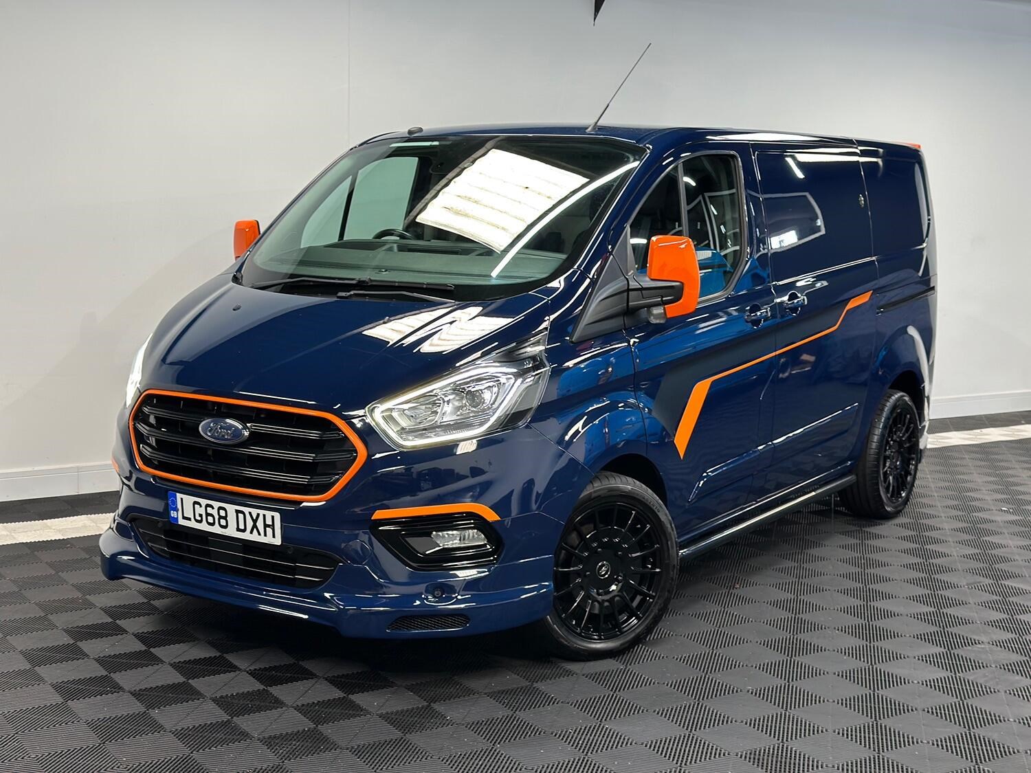 Ford Transit Custom Listing Image