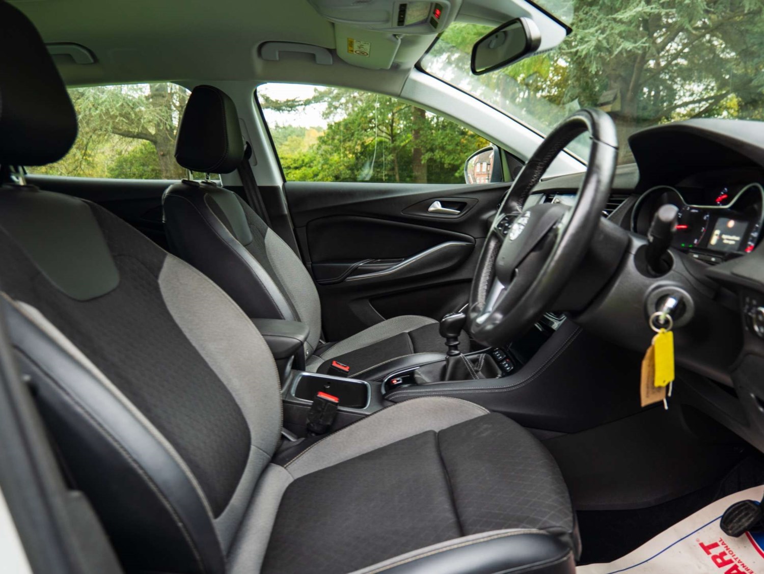 Vauxhall Grandland X Listing Image