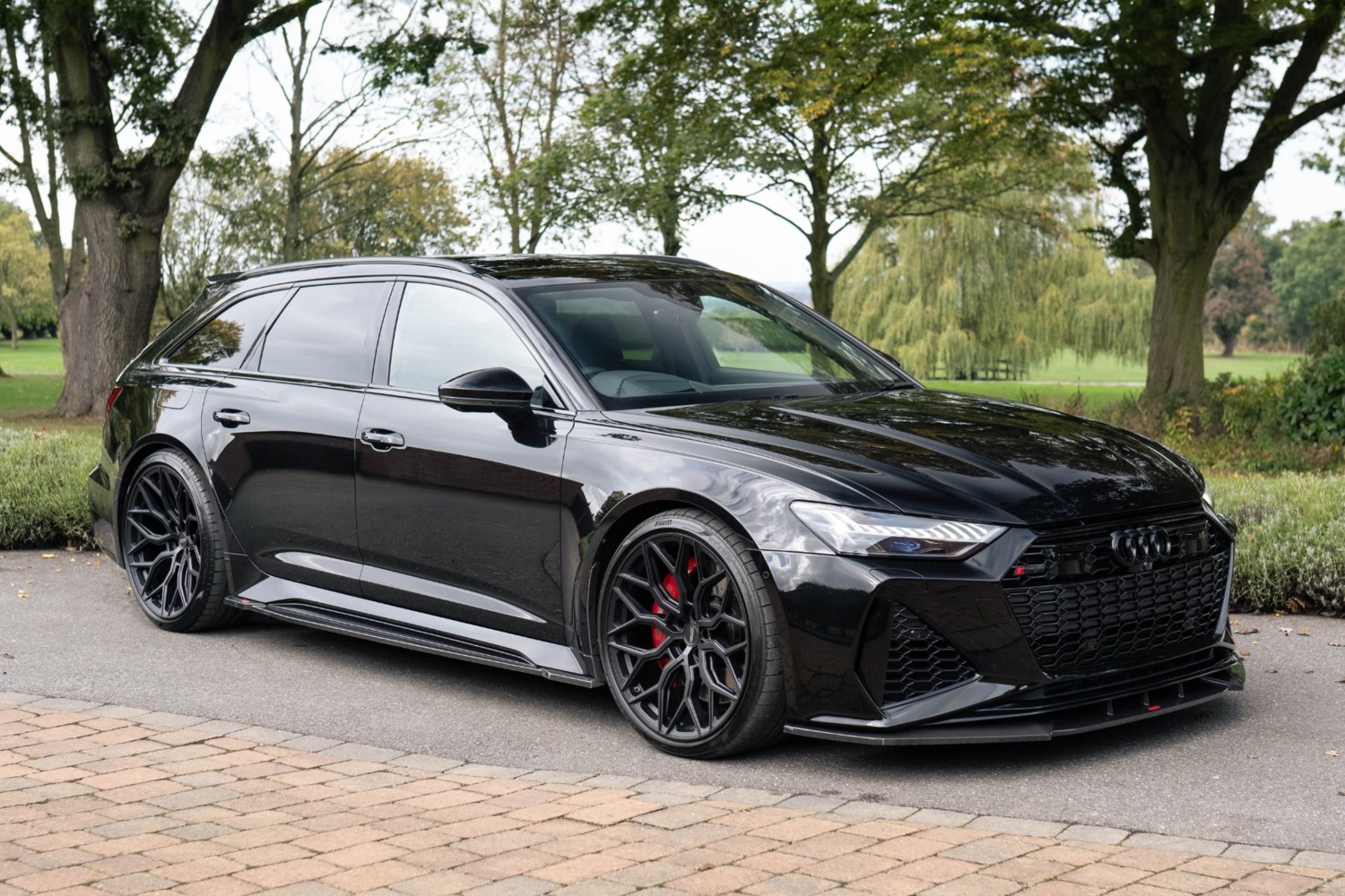 Audi RS6 Listing Image