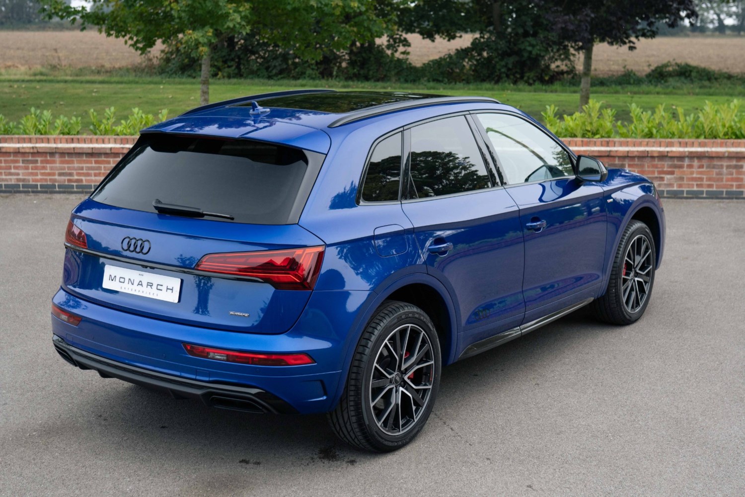 Audi Q5 Listing Image