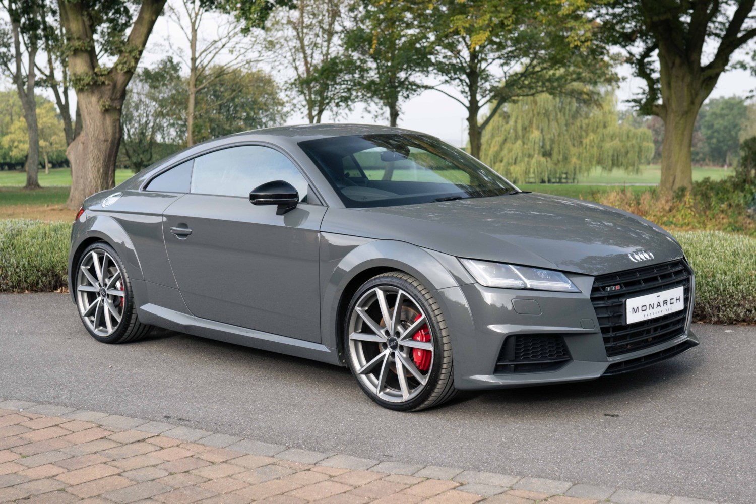 Audi TT Listing Image