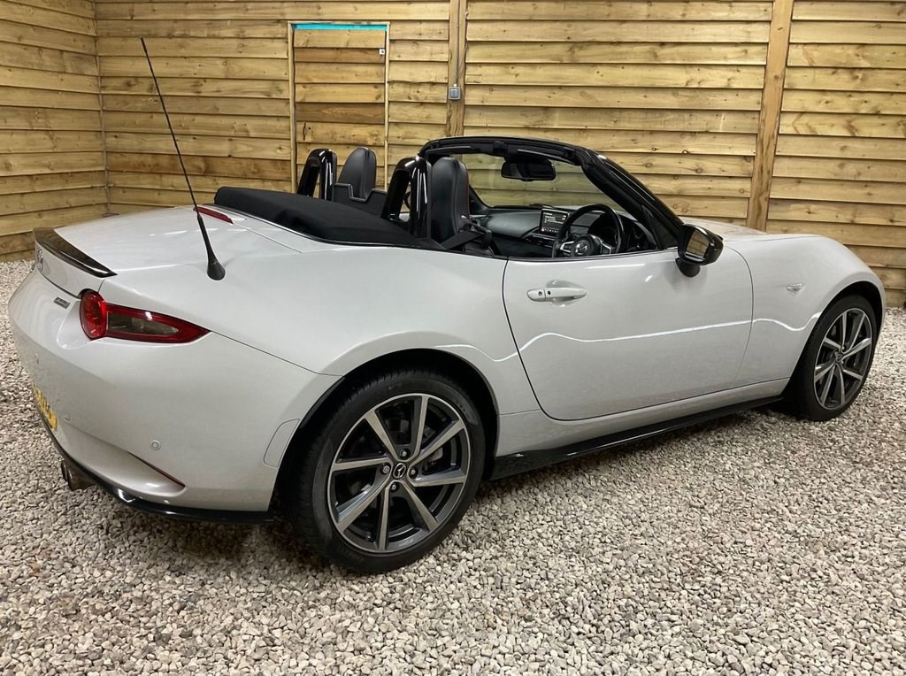 Mazda MX-5 Listing Image