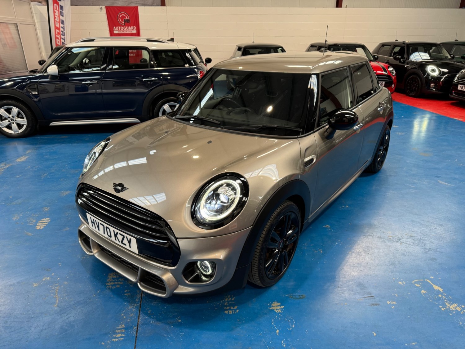 MINI Hatch Listing Image