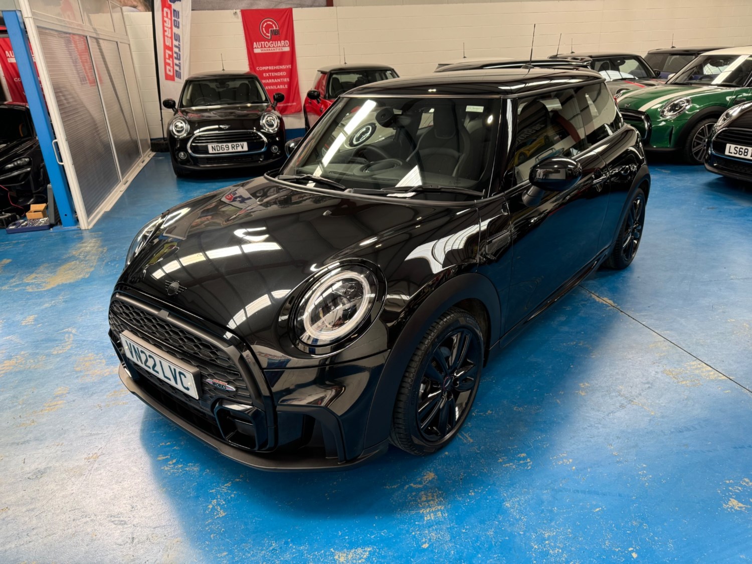 MINI Hatch Listing Image