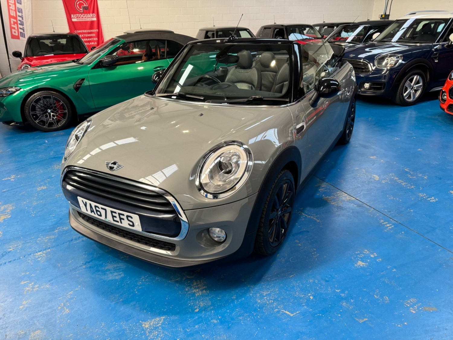 MINI Convertible Listing Image