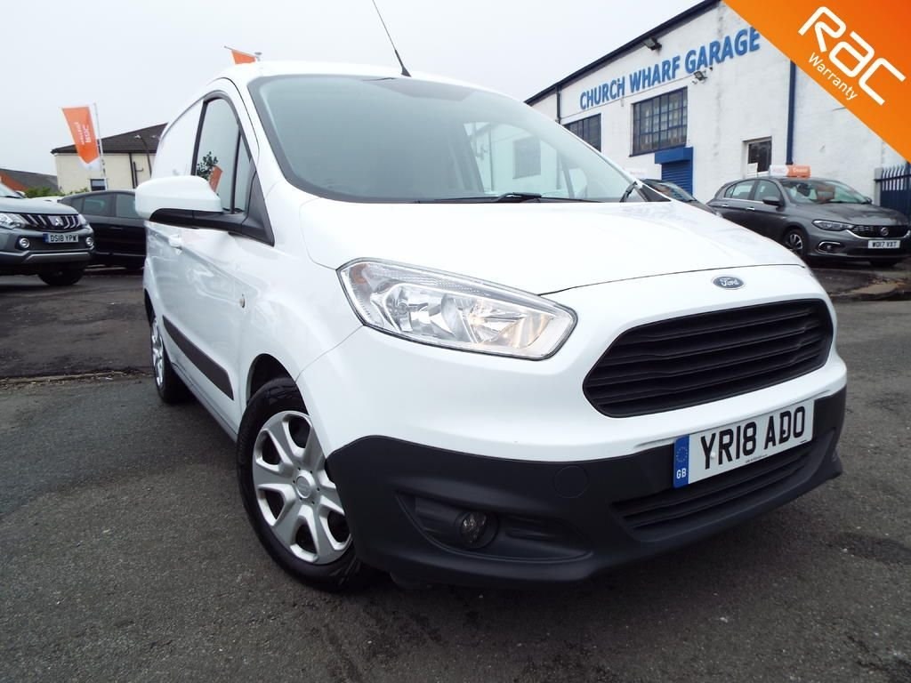 Ford Transit Courier Listing Image