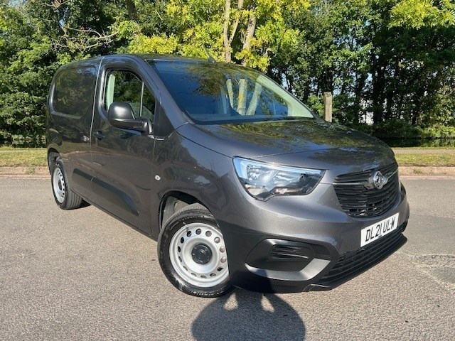 Vauxhall Combo Listing Image