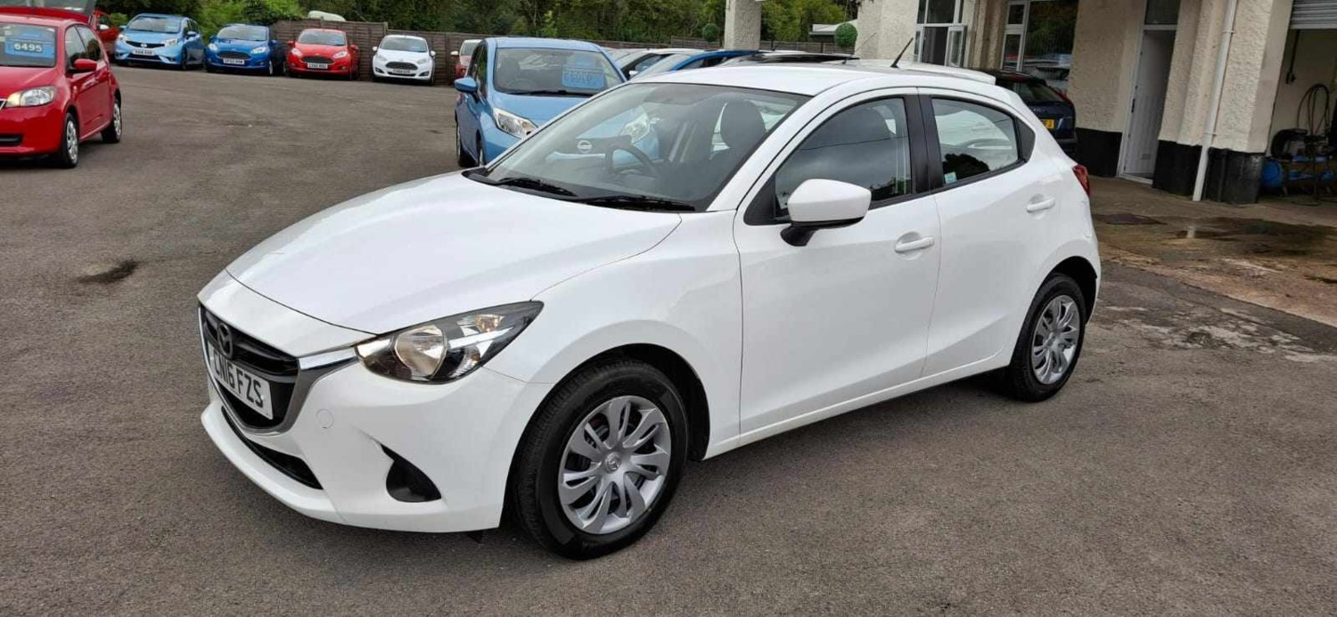 Mazda 2 Listing Image