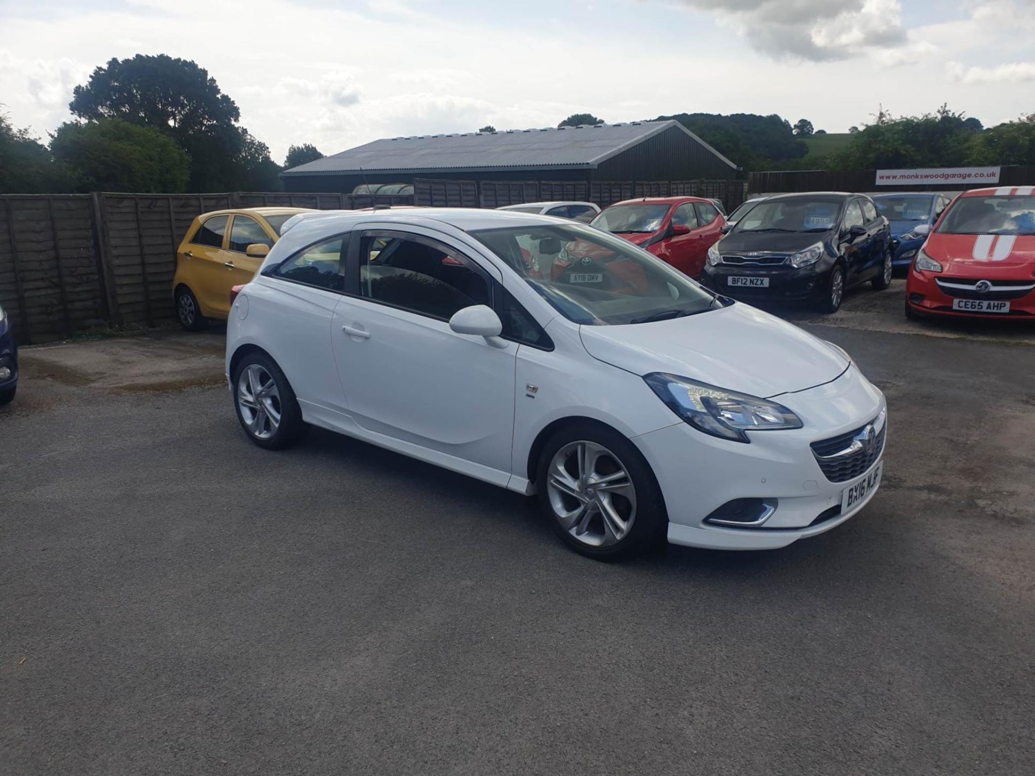 Vauxhall Corsa Listing Image