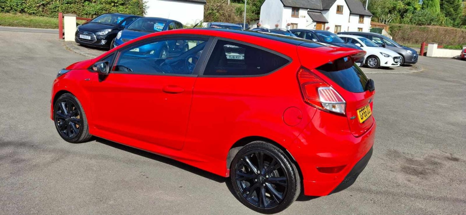 Ford Fiesta Listing Image