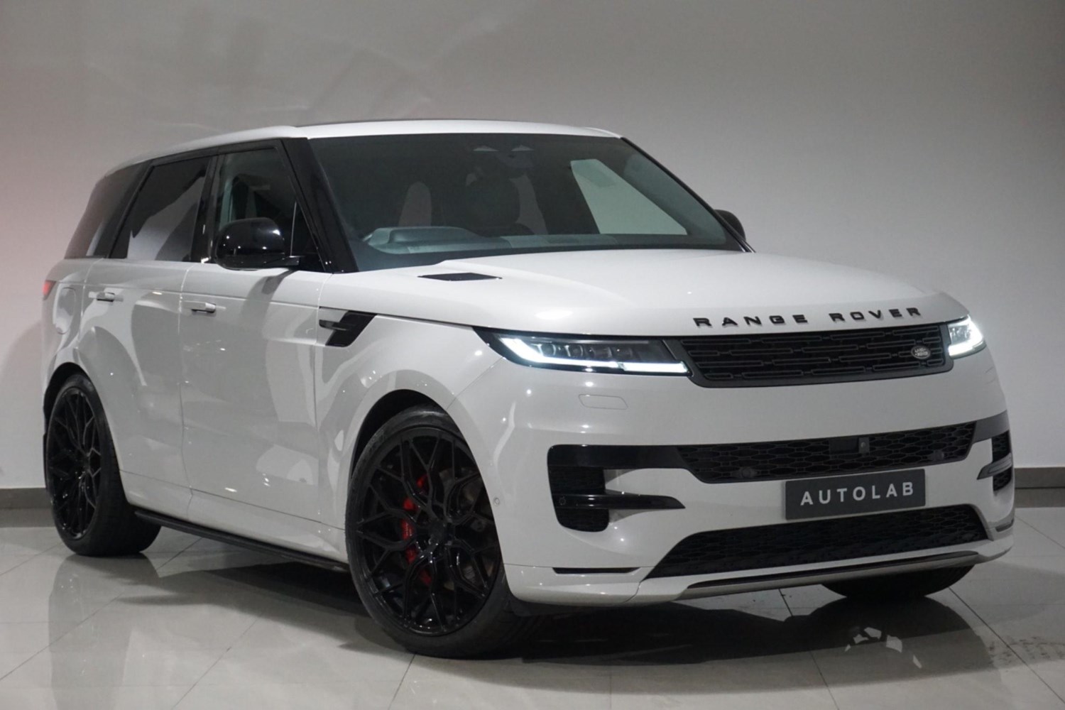 Land Rover Range Rover Sport Listing Image