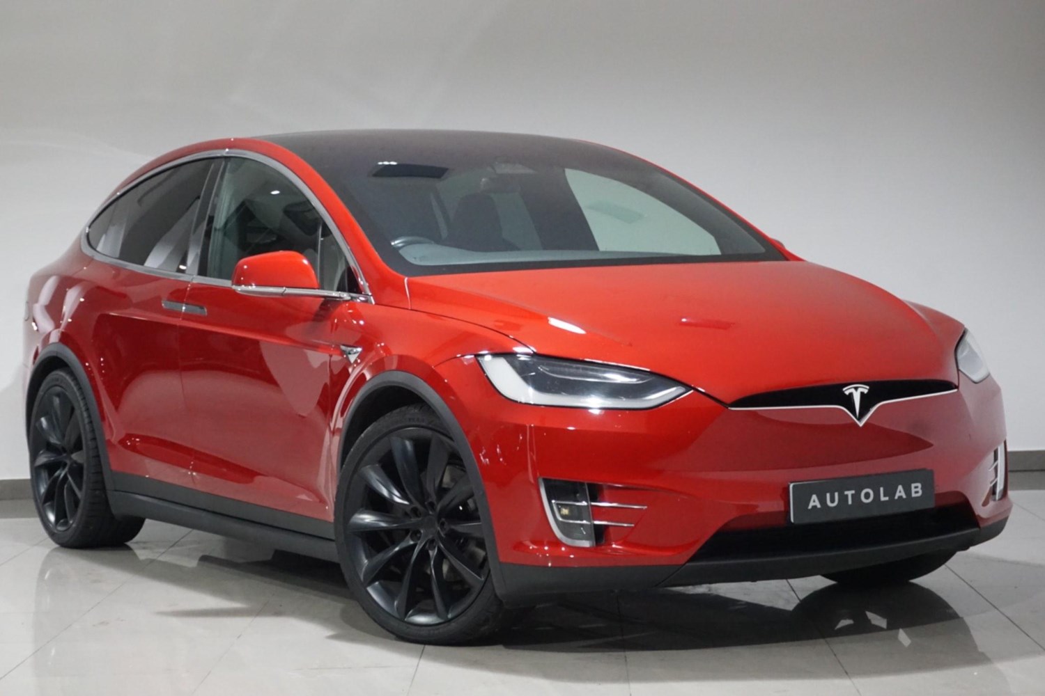 Tesla Model X Listing Image