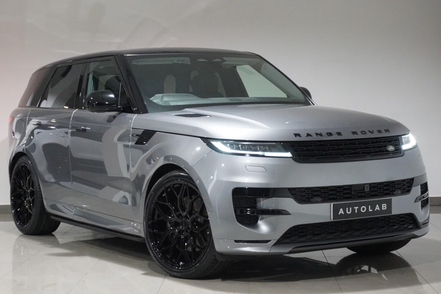 Land Rover Range Rover Sport Listing Image