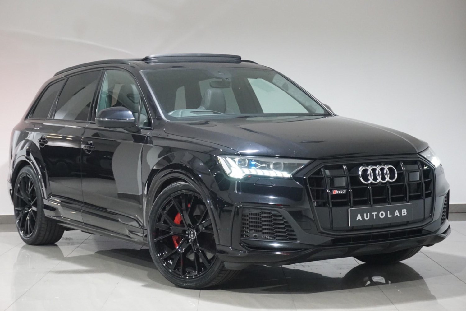 Audi SQ7 Listing Image