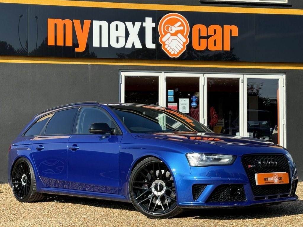 Audi RS4 Listing Image