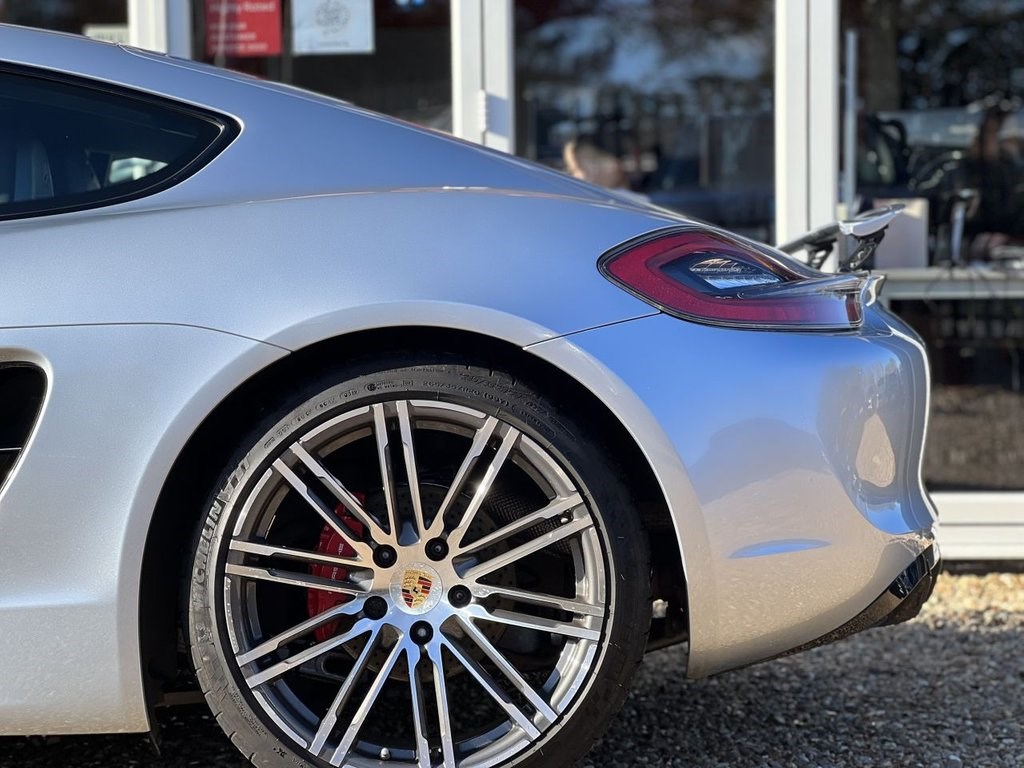 Porsche Cayman Listing Image