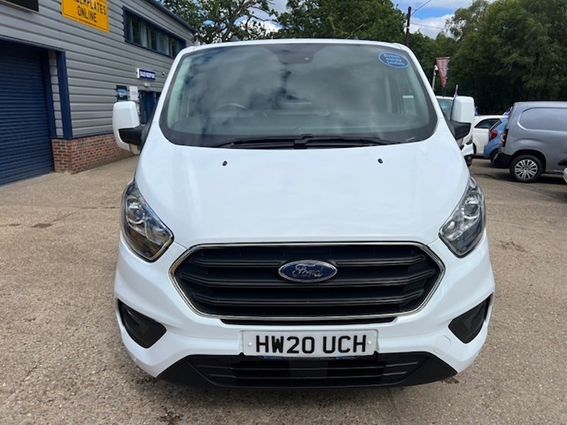 Ford Transit Custom Listing Image