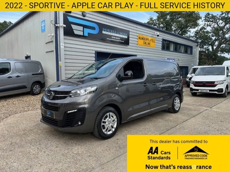 Vauxhall Vivaro Listing Image