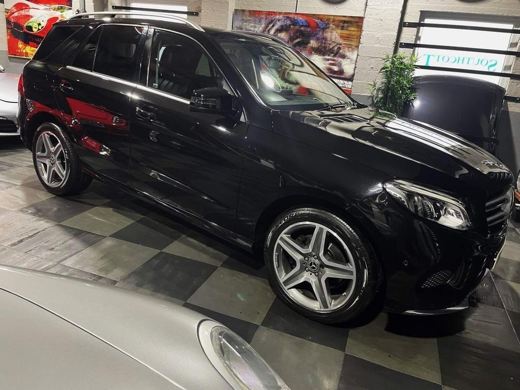 Mercedes-Benz GLE Listing Image