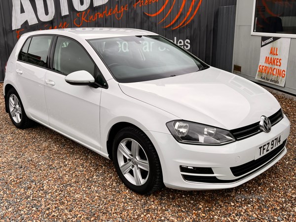 Volkswagen Golf Listing Image