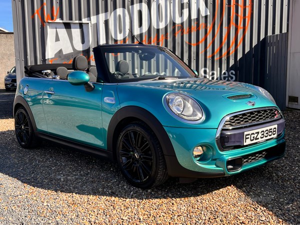 MINI Convertible Listing Image