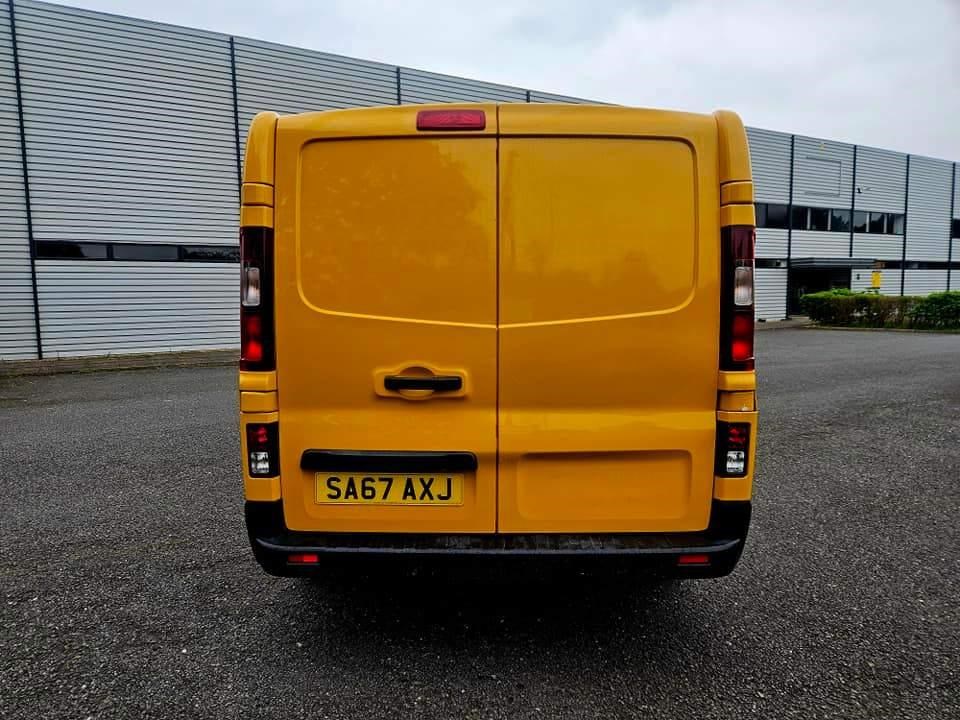 Renault Trafic Listing Image