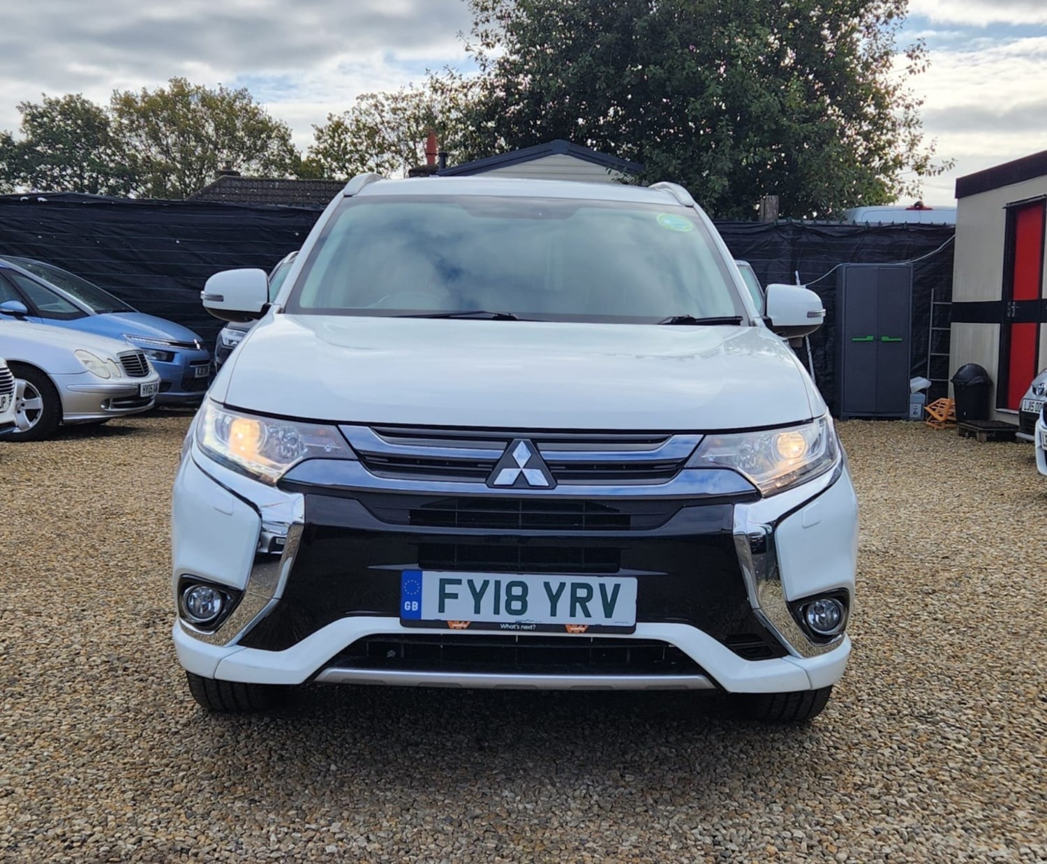 Mitsubishi Outlander Listing Image