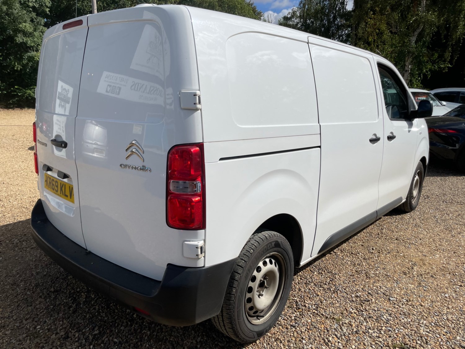 Citroen Dispatch Listing Image