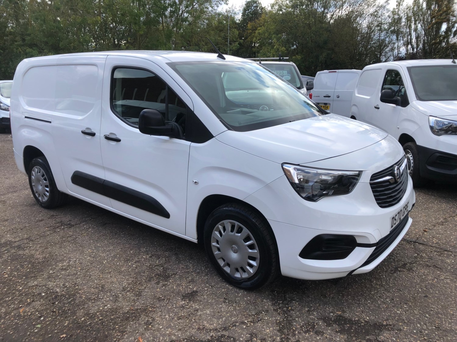 Vauxhall Combo Listing Image