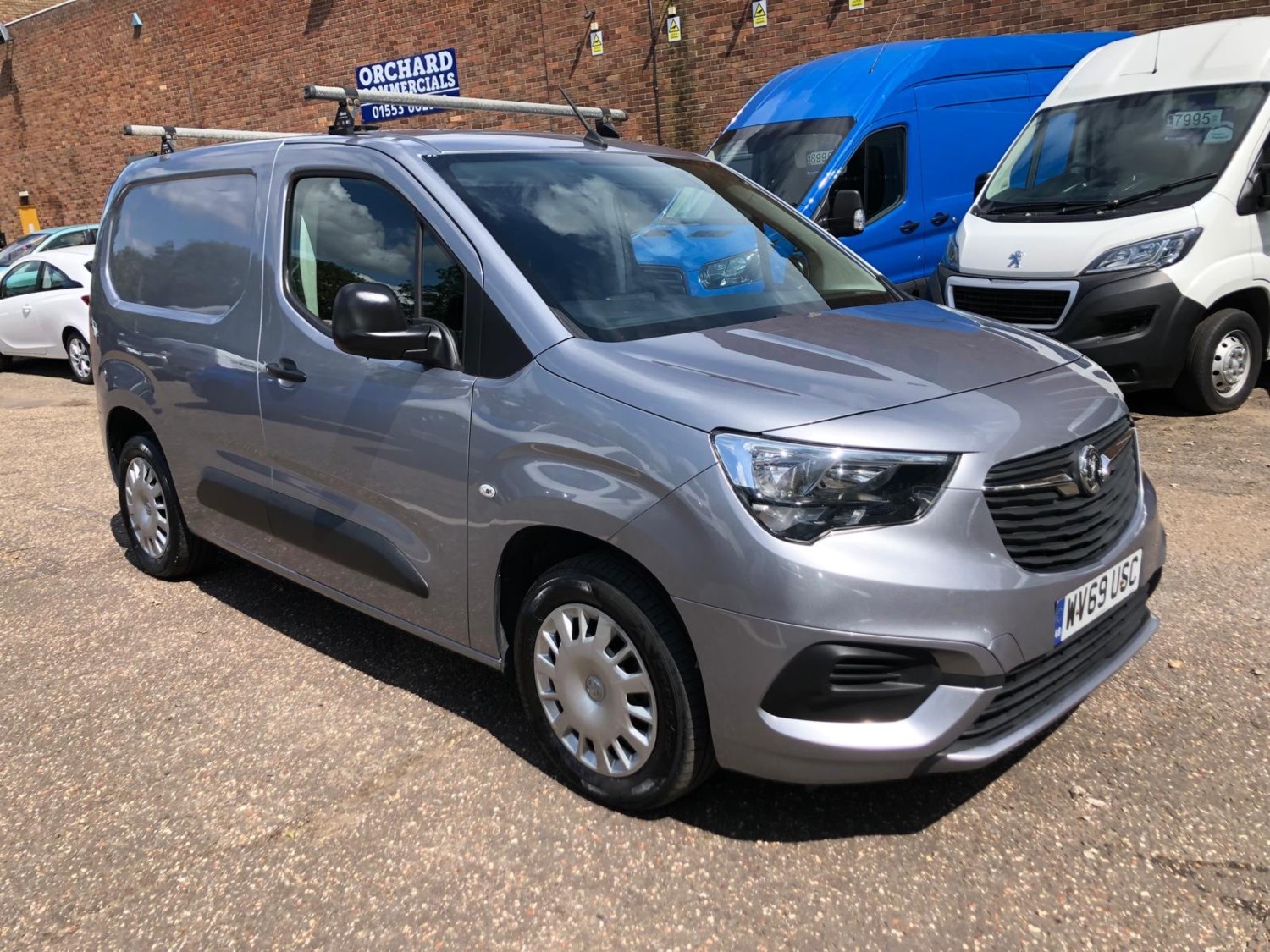 Vauxhall Combo Listing Image