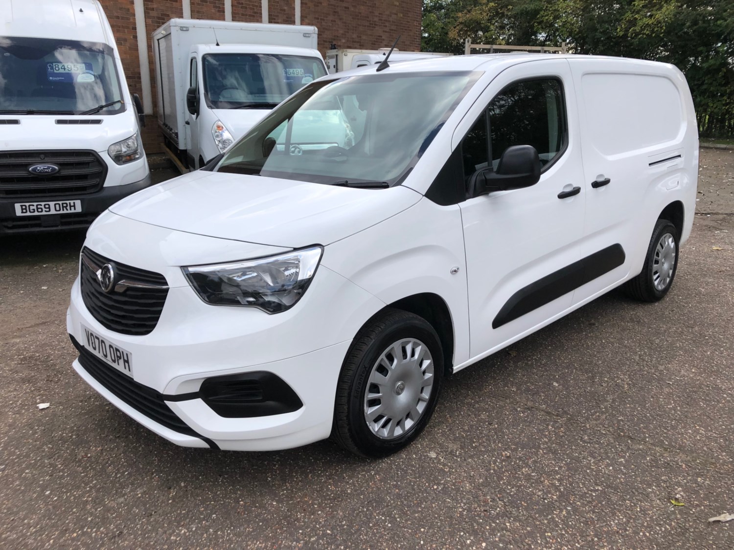 Vauxhall Combo Listing Image