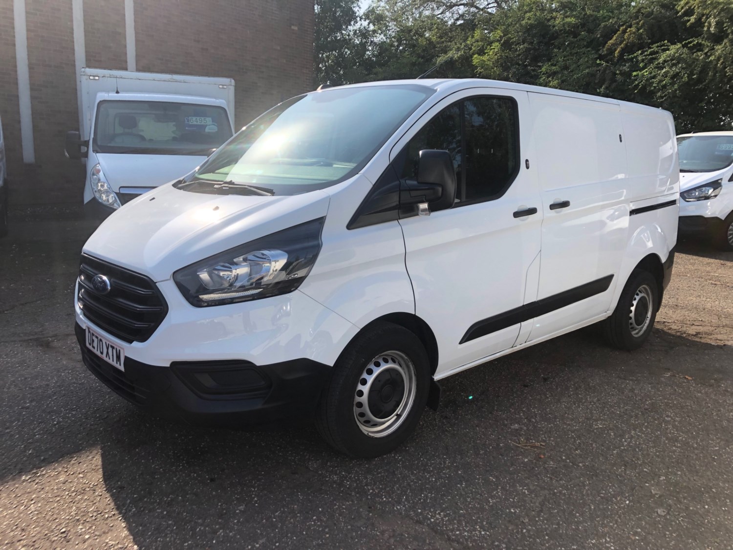 Ford Transit Custom Listing Image