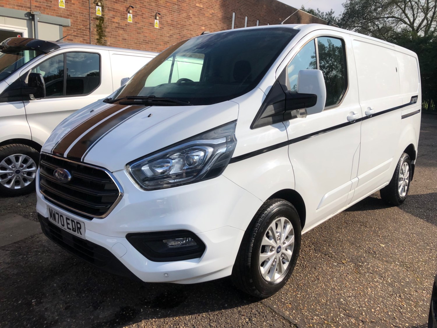 Ford Transit Custom Listing Image