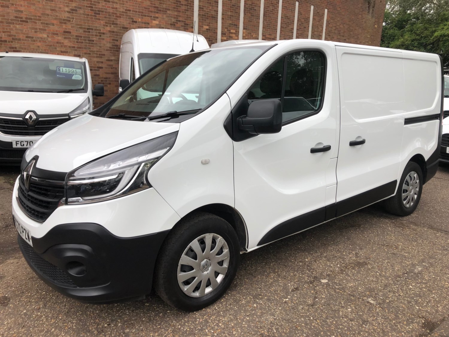 Renault Trafic Listing Image