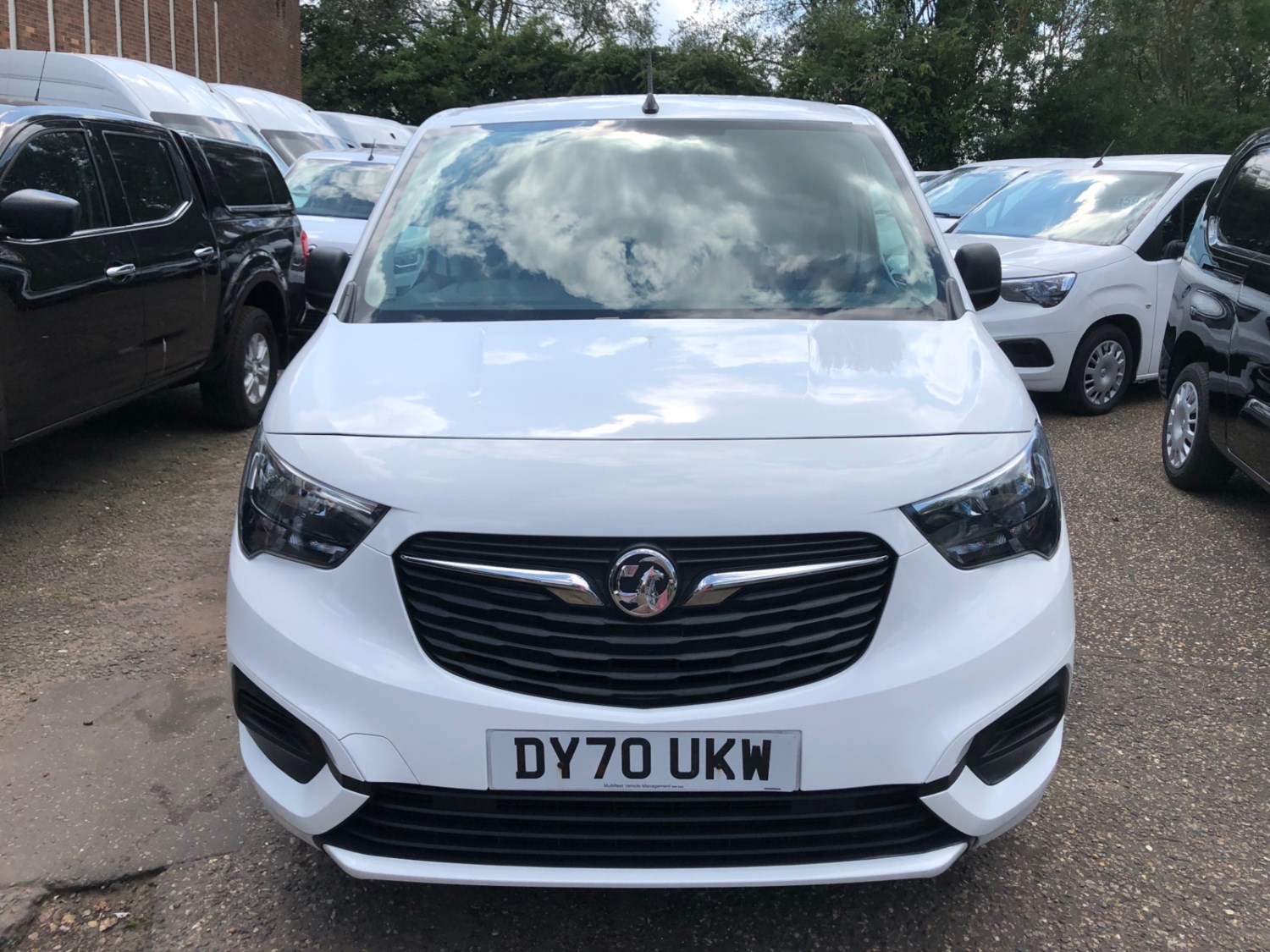 Vauxhall Combo Listing Image