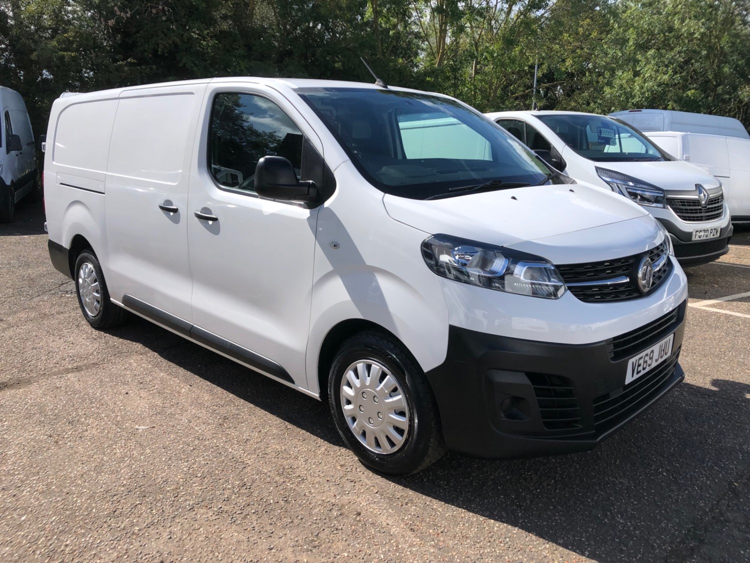 Vauxhall Vivaro Listing Image