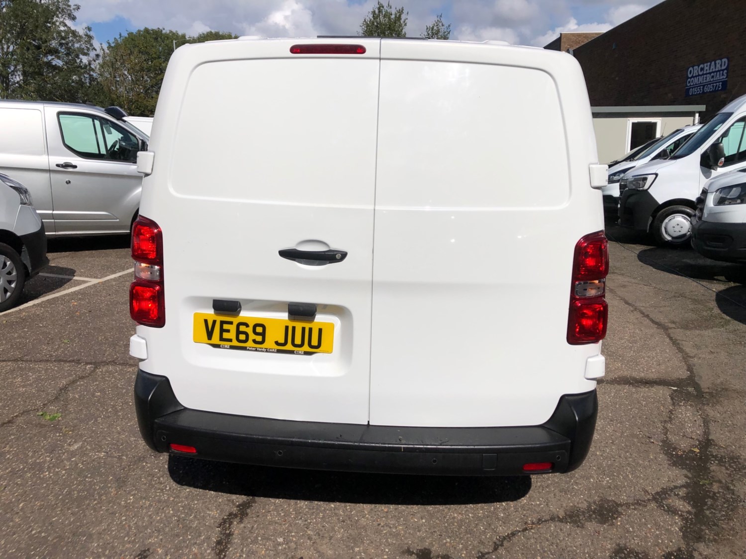 Vauxhall Vivaro Listing Image