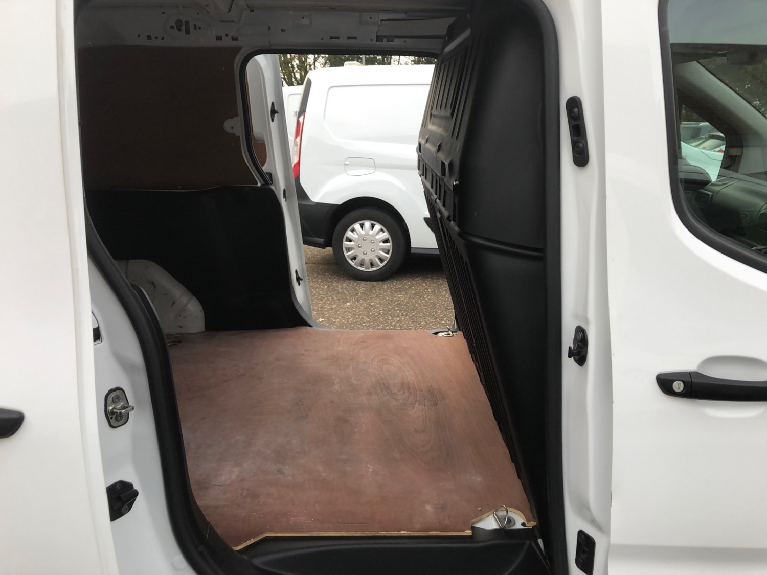 Vauxhall Combo Listing Image