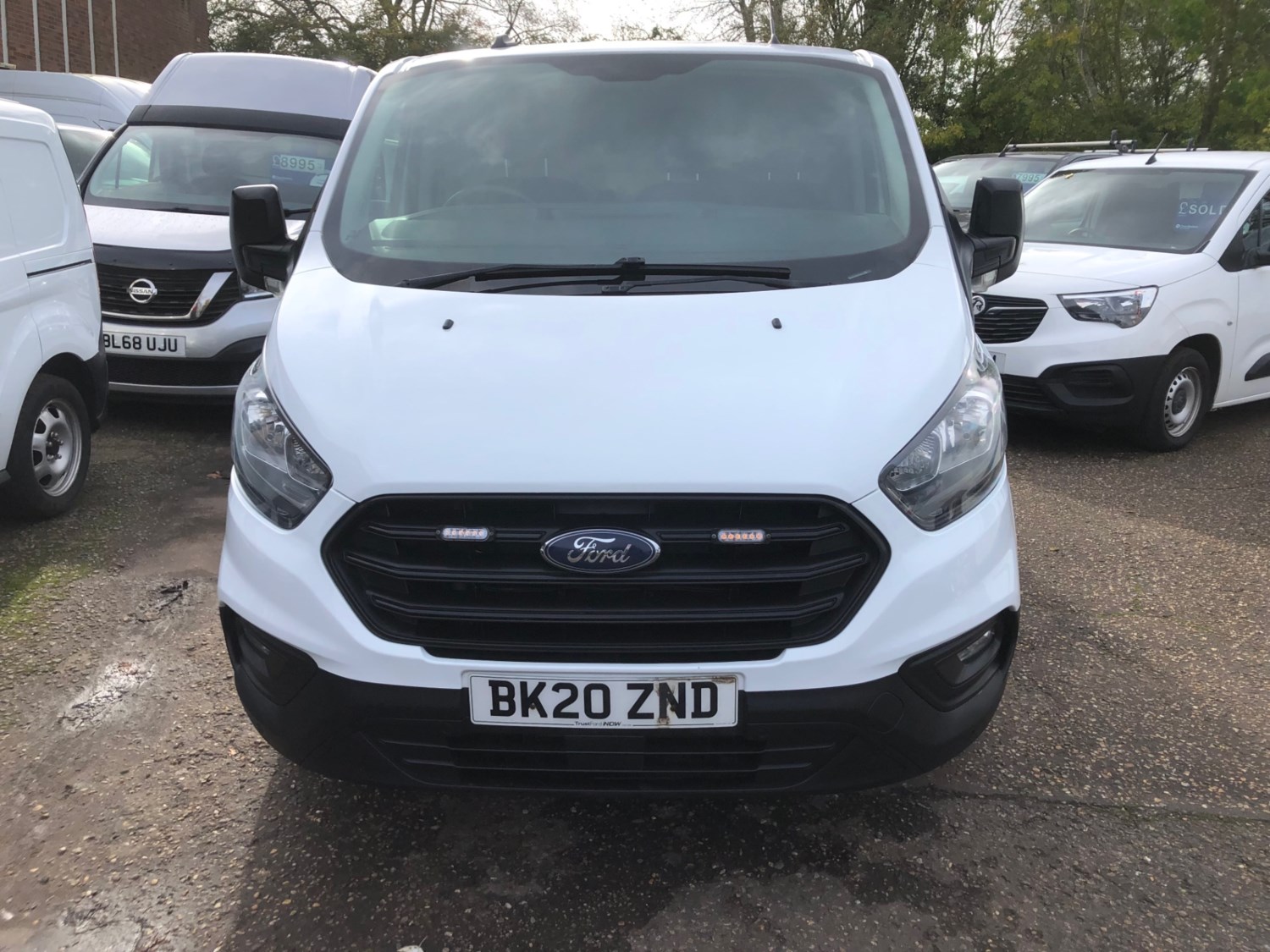 Ford Transit Custom Listing Image