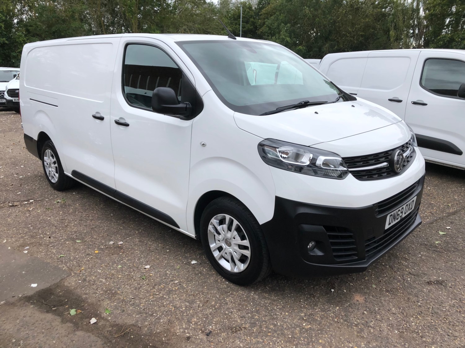 Vauxhall Vivaro Listing Image