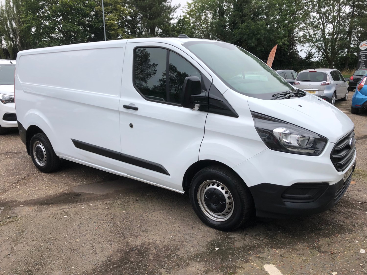 Ford Transit Custom Listing Image