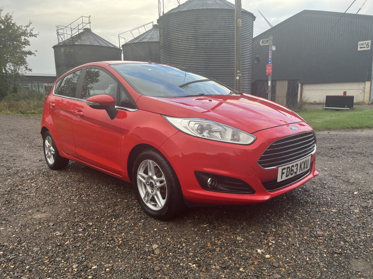 Ford Fiesta Listing Image