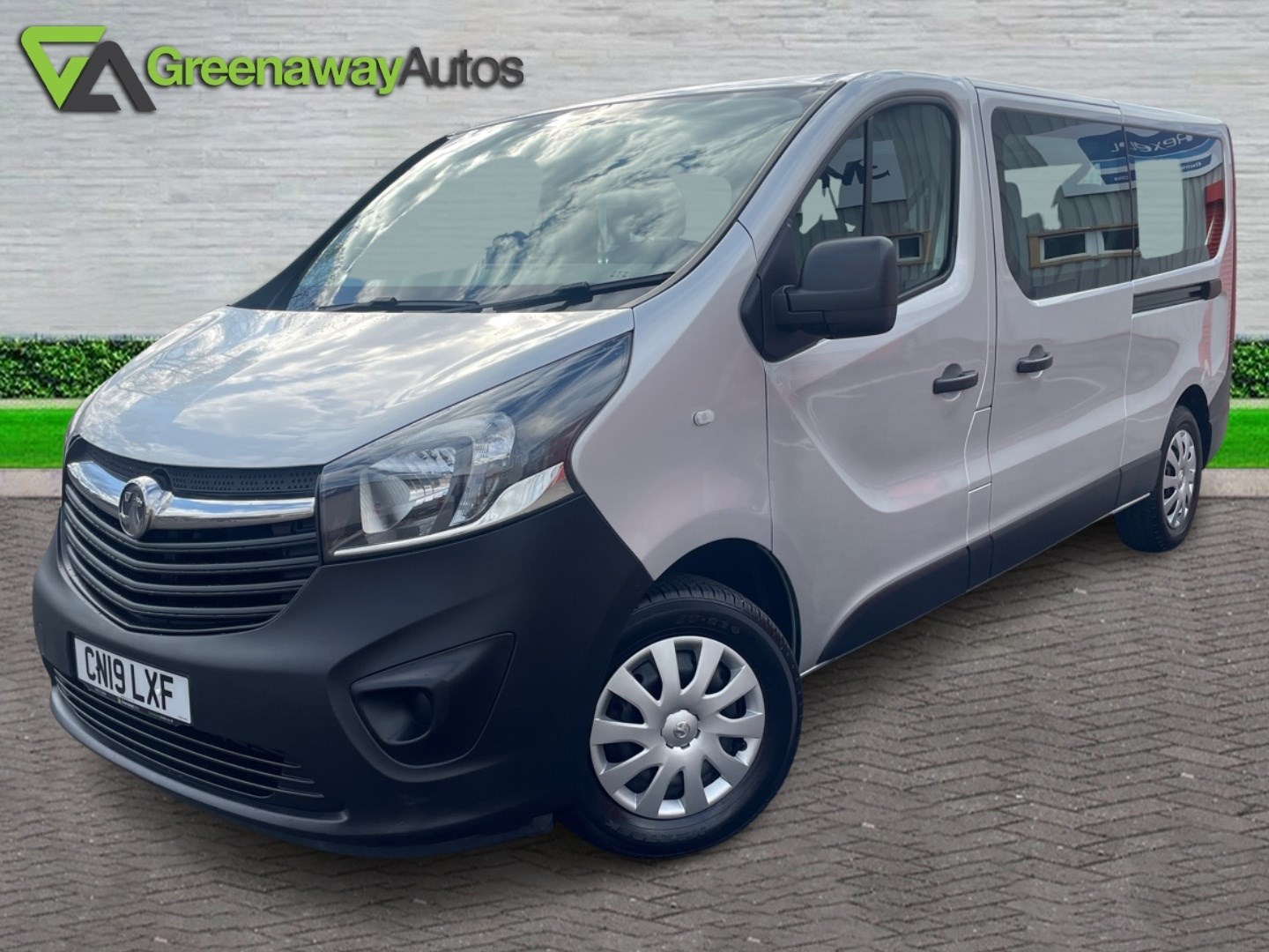 Vauxhall Vivaro Listing Image