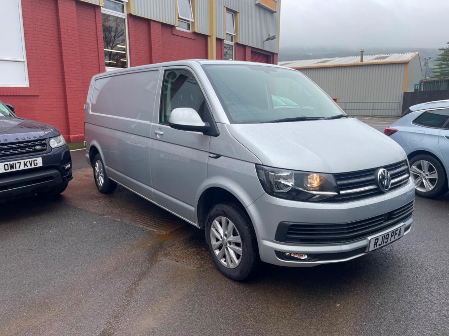 Volkswagen Transporter Listing Image