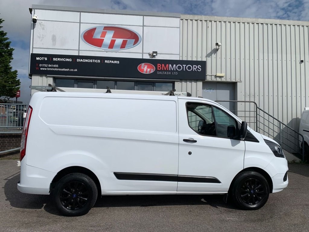 Ford Transit Custom Listing Image