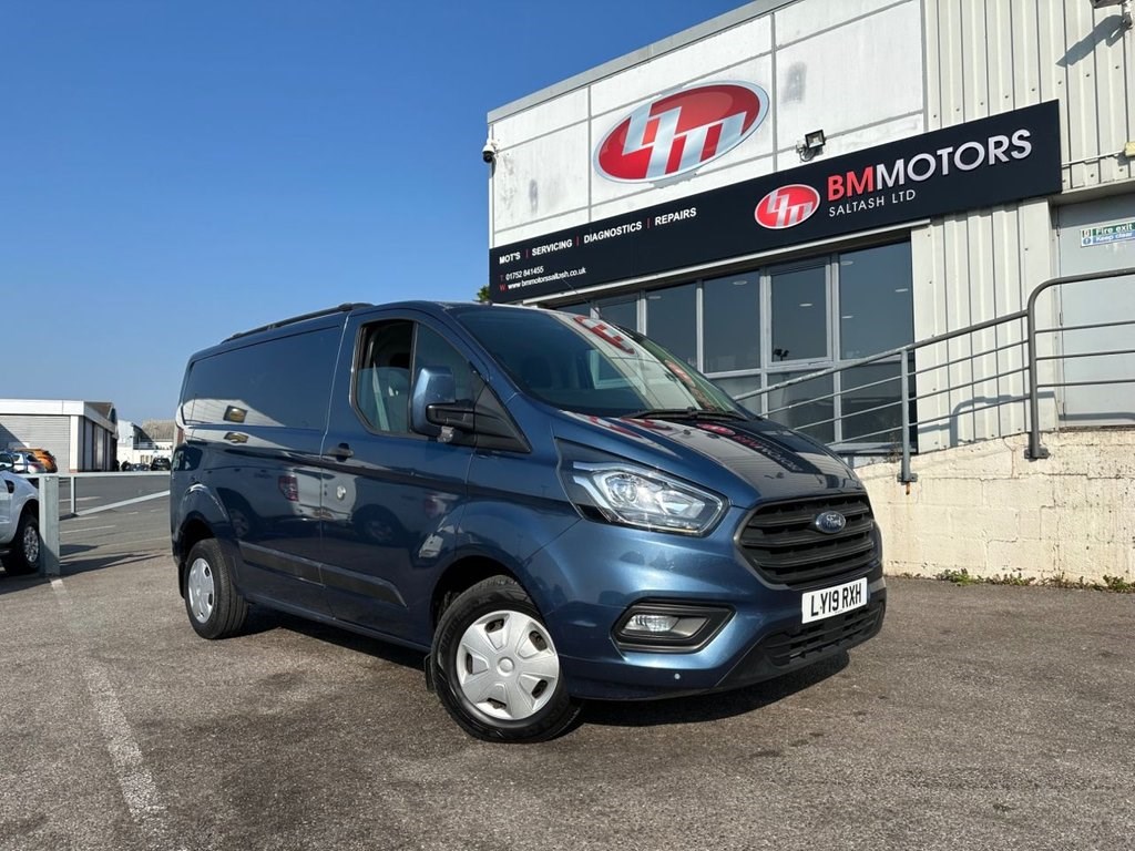 Ford Transit Custom Listing Image