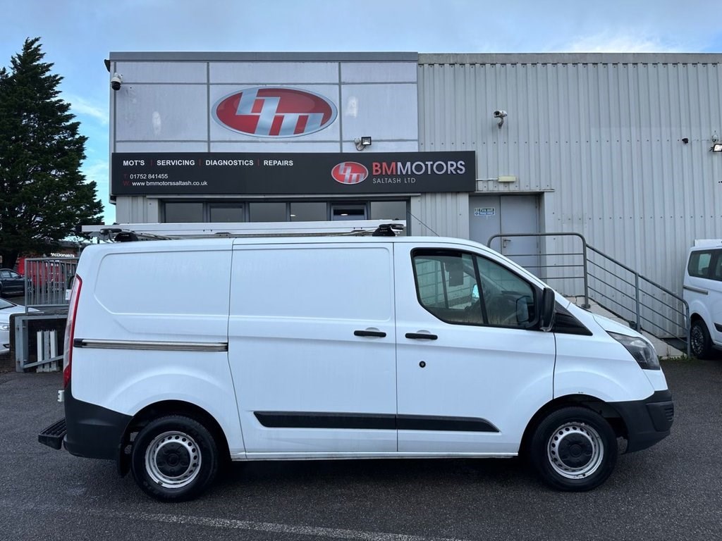 Ford Transit Custom Listing Image