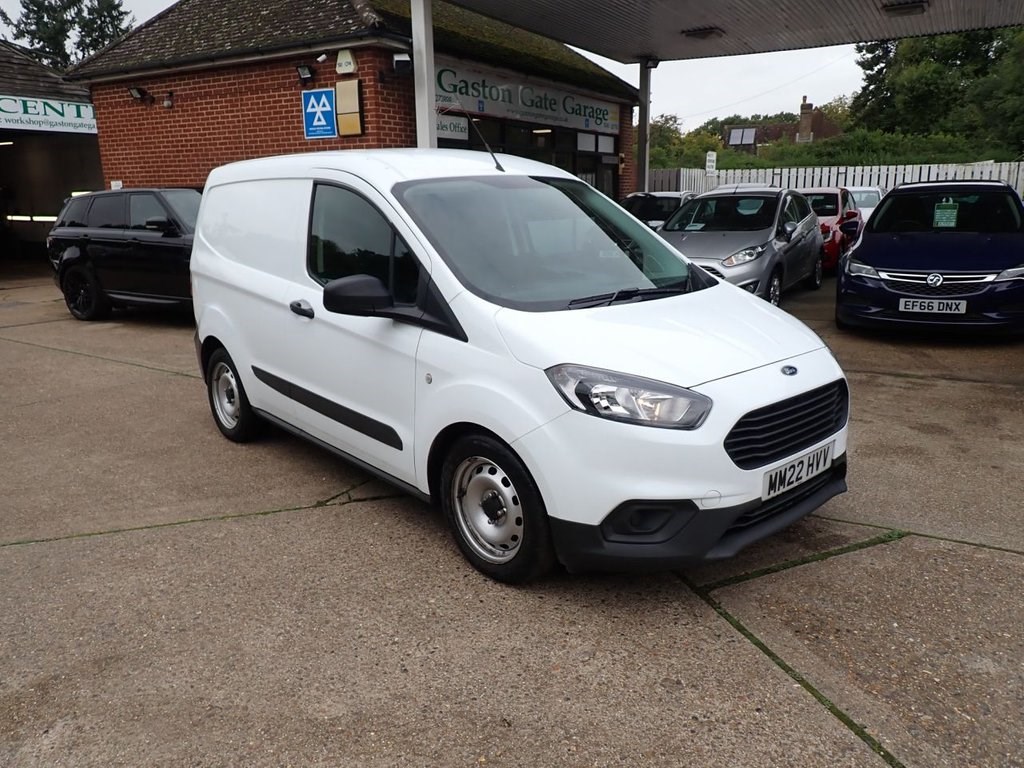 Ford Transit Courier Listing Image