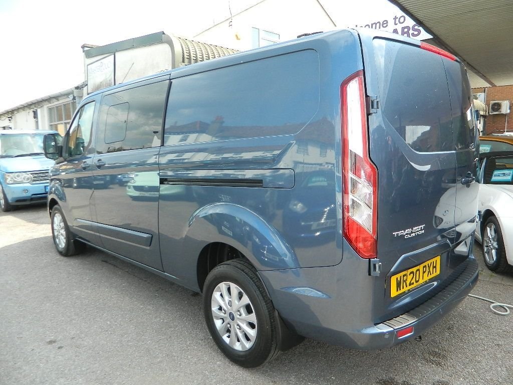 Ford Transit Custom Listing Image